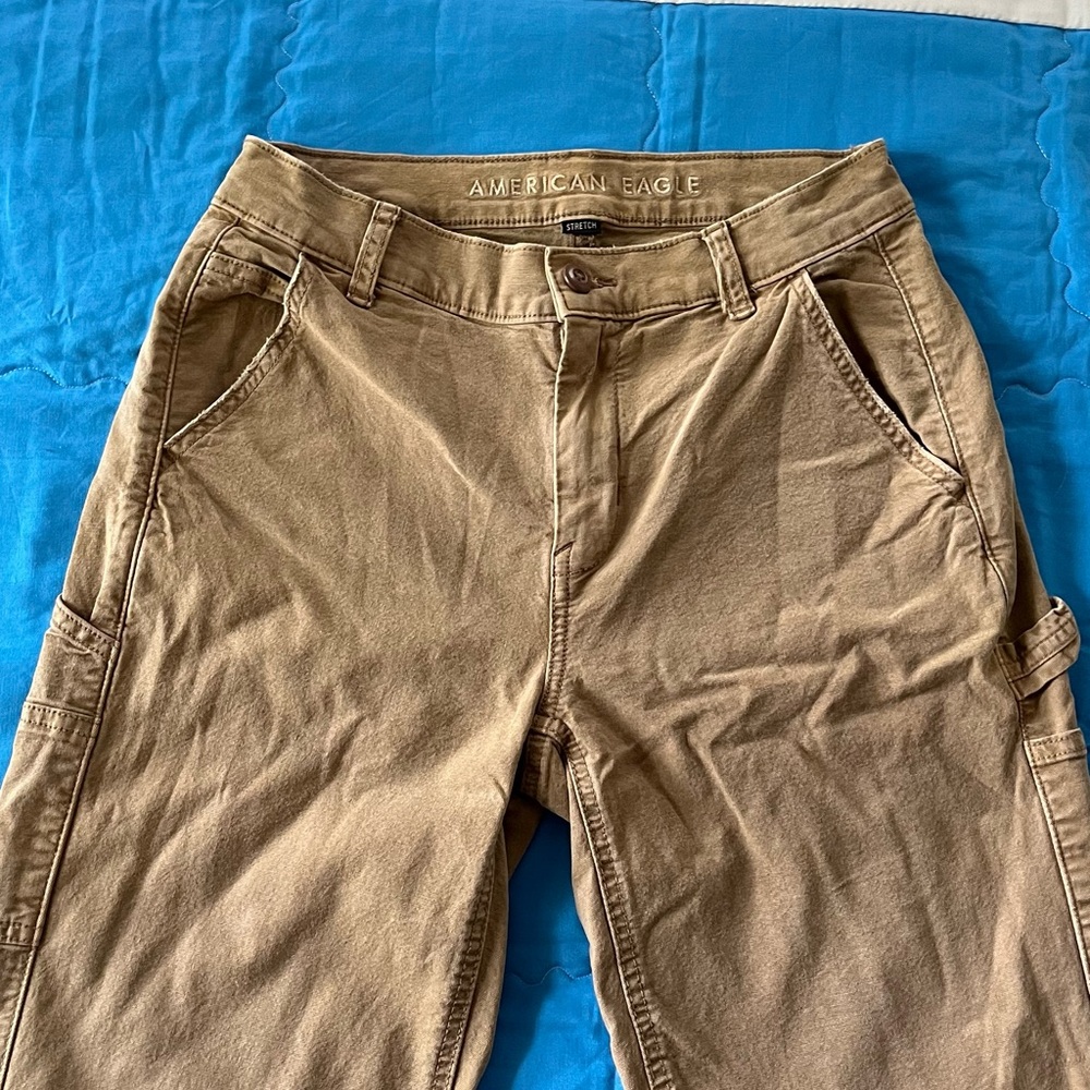 American Eagle Outfitters Women’s Stretch Tan Cargo Pants Straight Leg